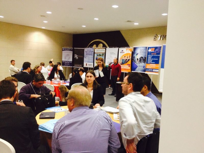 RS ADVOCACIA PRESTIGIA SESSÃO DE NEGÓCIOS DA ACIJ EM PARCERIA COM O SEBRAE