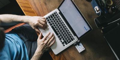 TJDFT Família será indenizada por amputação de dedo de criança em elevador