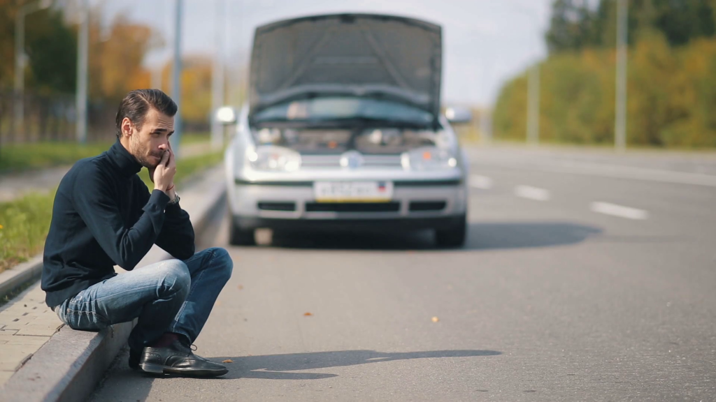 Motorista indenizado após ter carro avariado por paralelepípedo solto em via pública